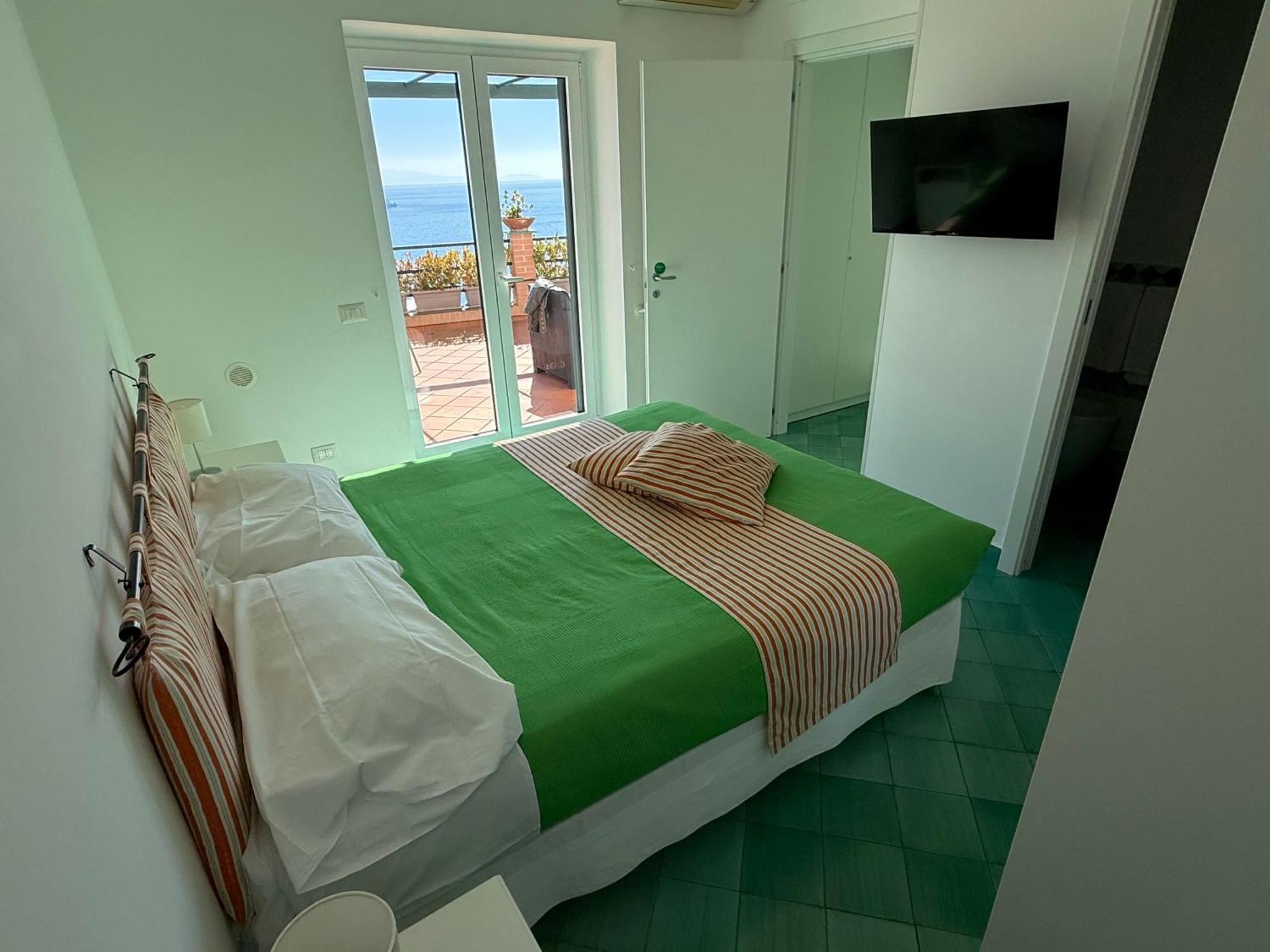 Casa Gabriella - Amalfi Coast - Free Parking - Full Sea View Villa Vietri Exteriör bild