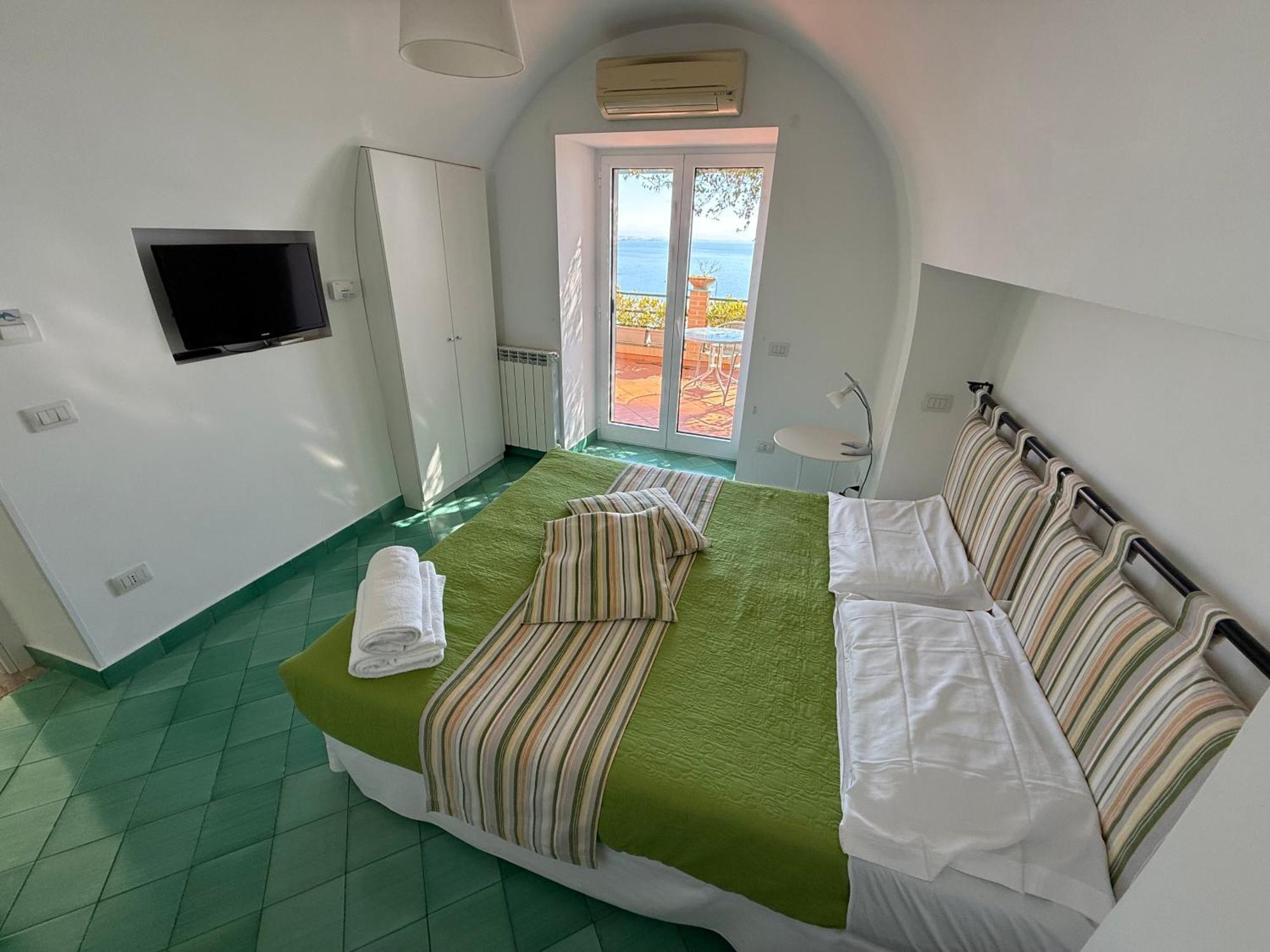 Casa Gabriella - Amalfi Coast - Free Parking - Full Sea View Villa Vietri Exteriör bild