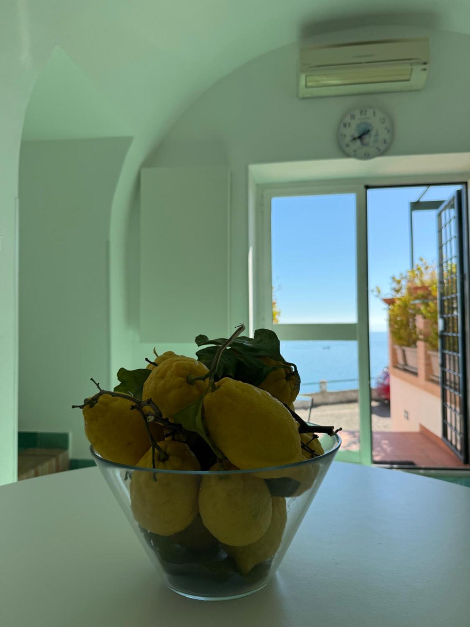 Casa Gabriella - Amalfi Coast - Free Parking - Full Sea View Villa Vietri Exteriör bild