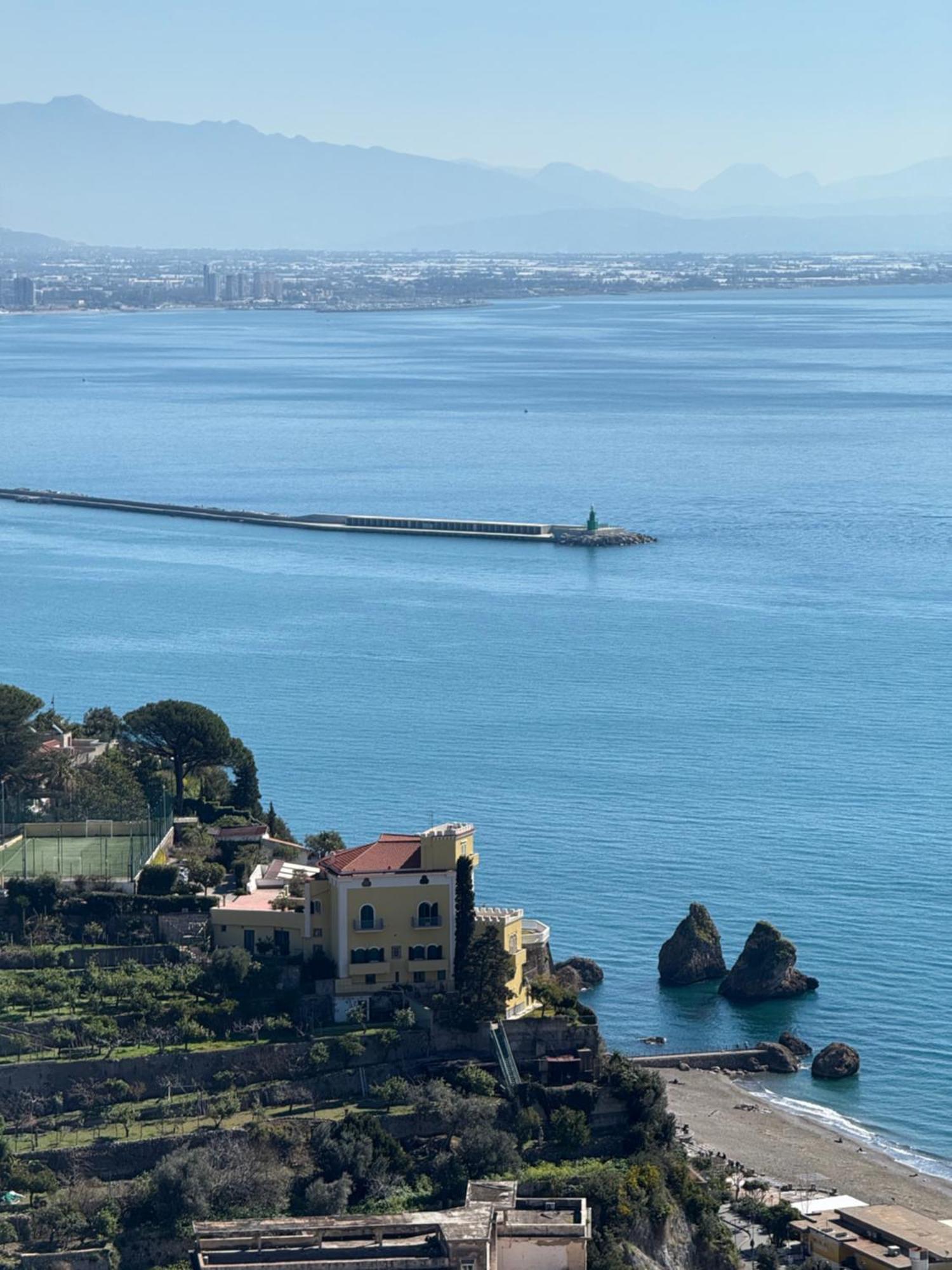Casa Gabriella - Amalfi Coast - Free Parking - Full Sea View Villa Vietri Exteriör bild